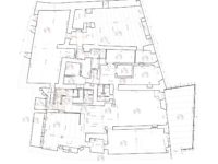 Plan technique au format DWG des combles d'un bâtiment résidentiel suisse avec documentation précise des pentes, fermes et espaces sous rampants